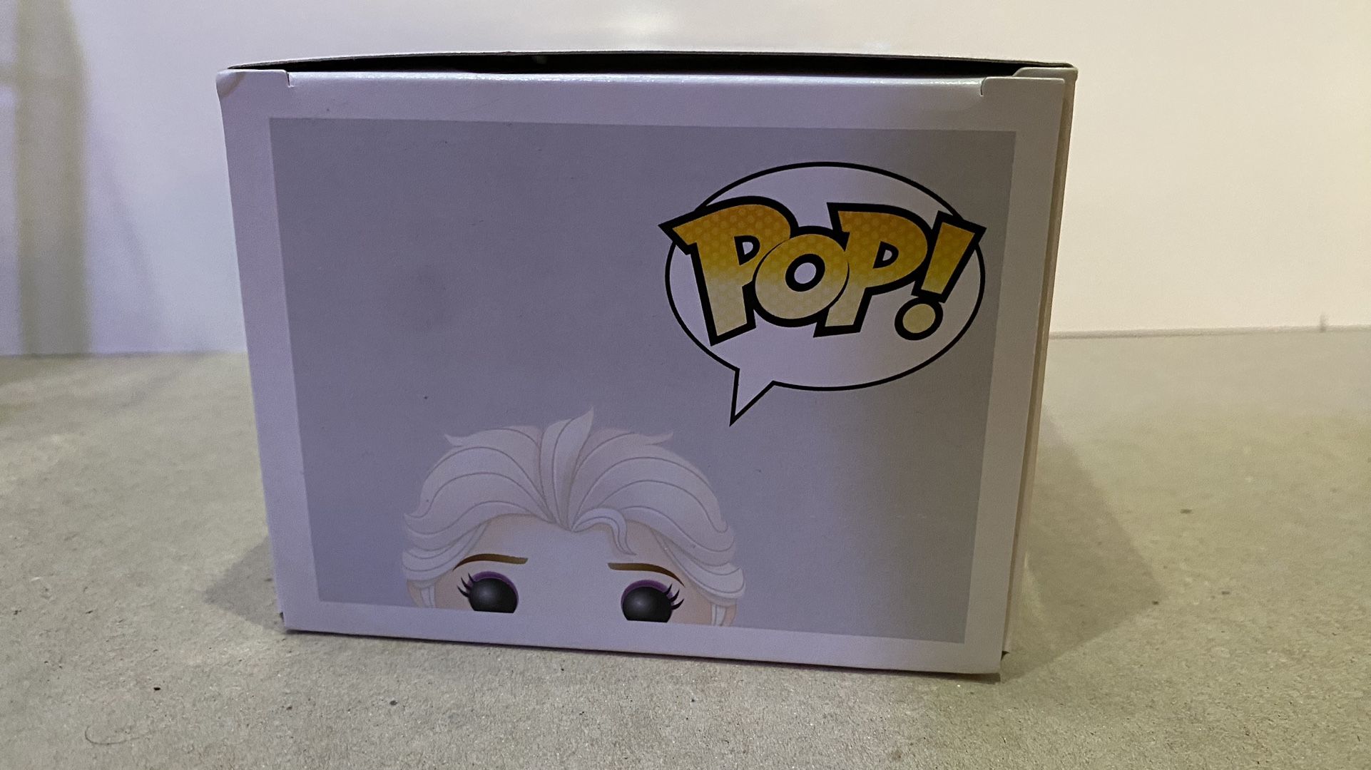 Funko Pop! Disney: Frozen - Elsa #82 Vinyl Figure - photo 5