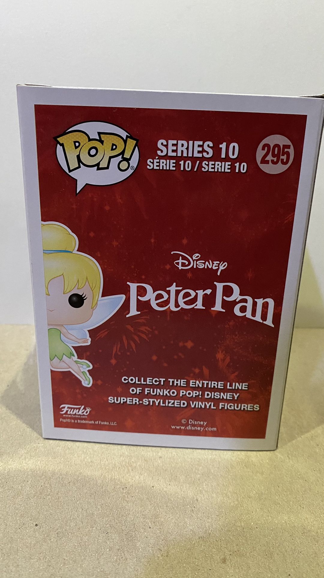 Funko Pop #295 Flying Tinkerbell Disney Treasures - photo 3