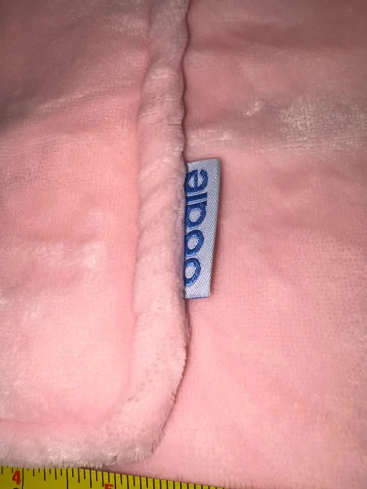 Original Light Pink Oodie with White Sherpa Lining image indicator(5)
