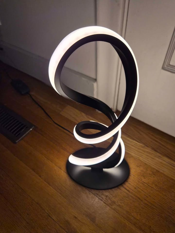 Table lamp - photo 2