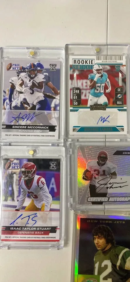 A lot of sports cards image indicator(9)