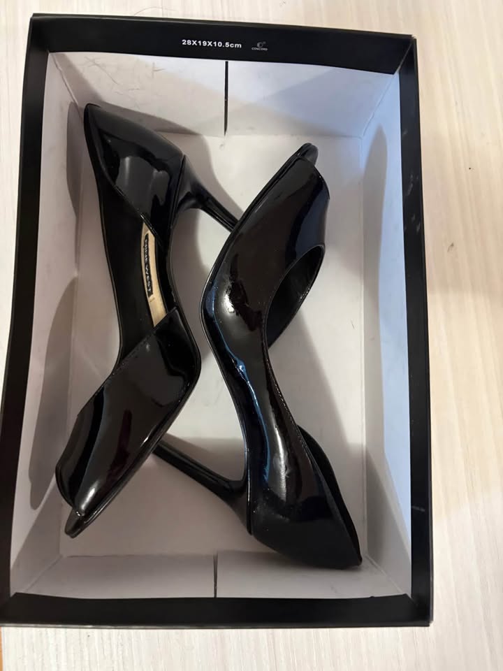 Black heels - photo 3