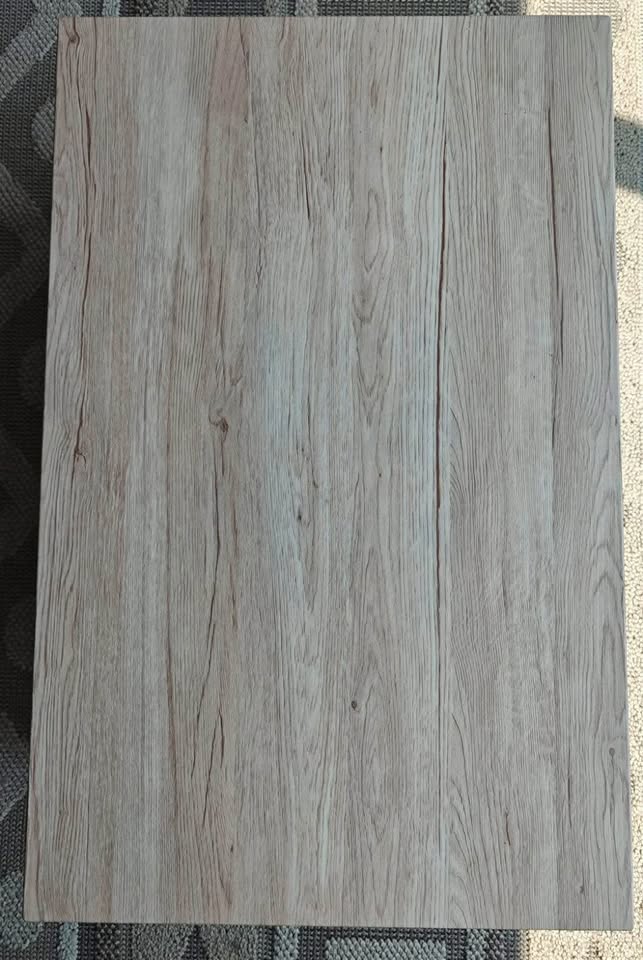 Moving out sale ! 2-tier Coffee table in perfect condition - photo 4