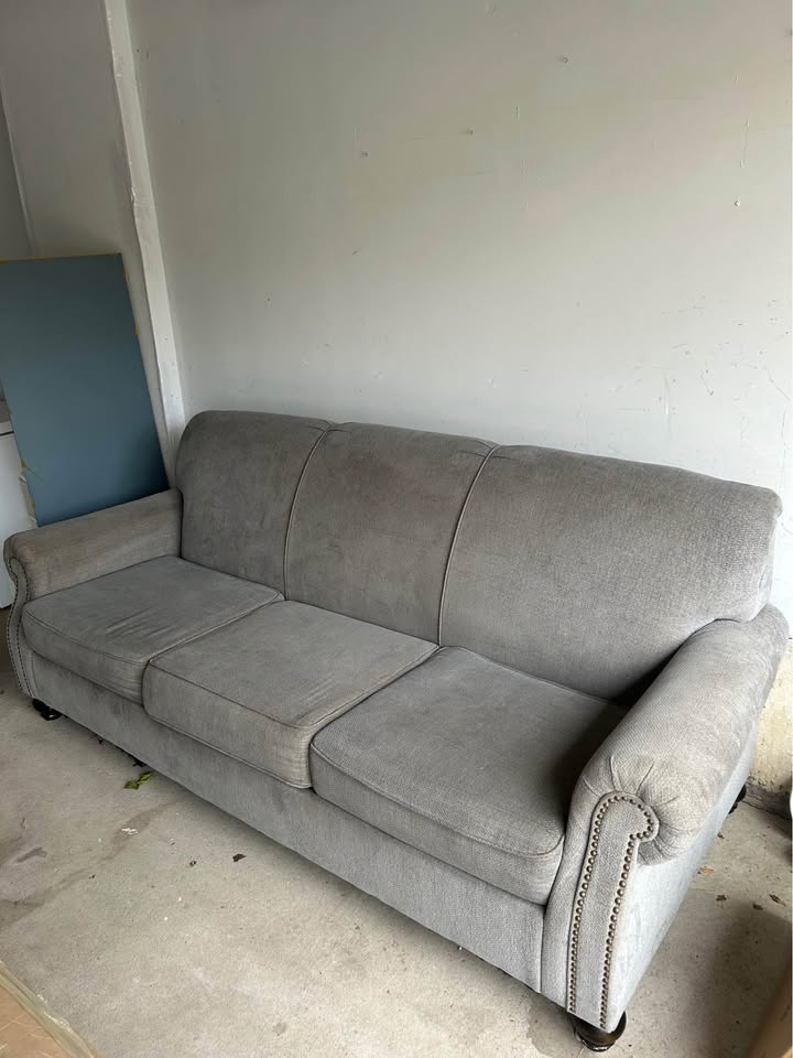 Achley Sofa - Light Blue - photo 2