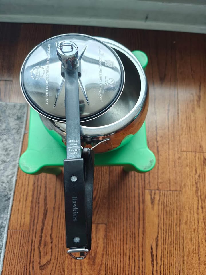 Hawkins Steel Contura Pressure Cooker, 3ltr - photo 3