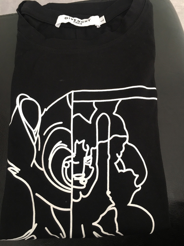 Givenchy T-Shirt