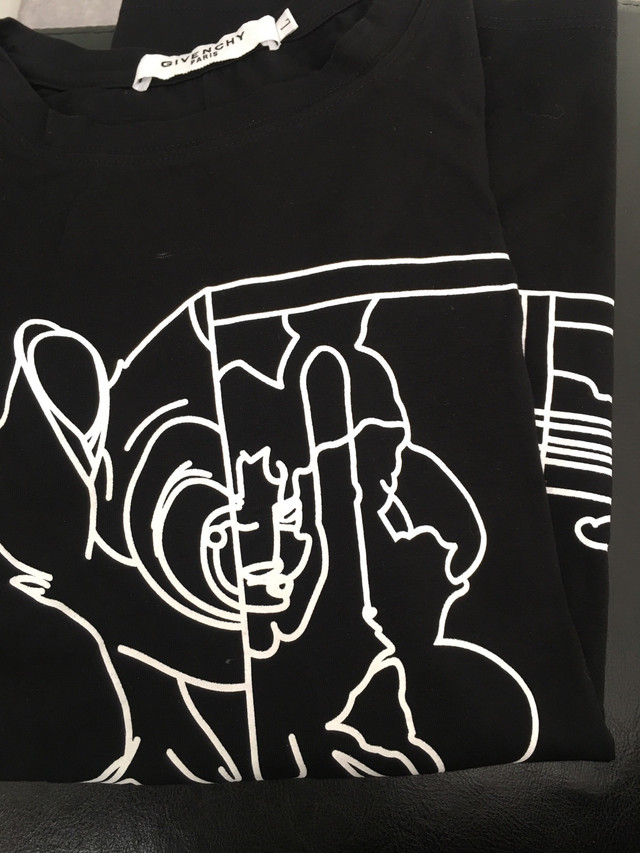 Givenchy T-Shirt - photo 4