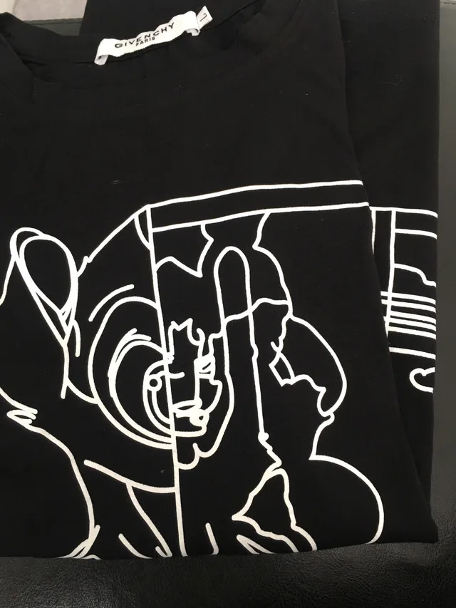 Givenchy T-Shirt image indicator(4)