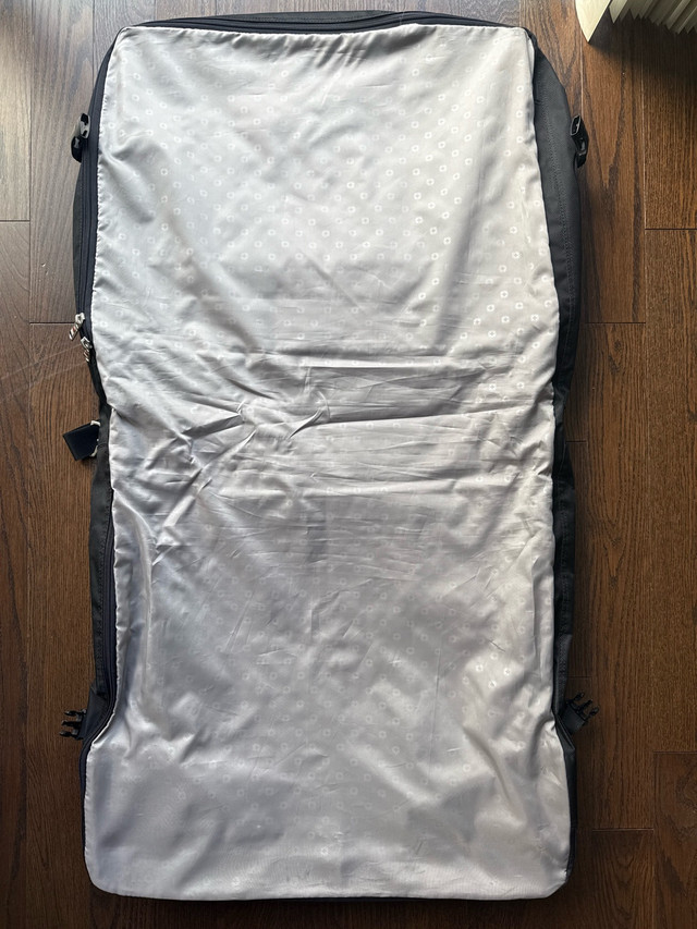 Swiss Gear Garment Bag - photo 2