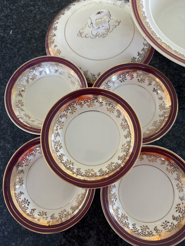 Royal Albert Serving Dishes - photo 3