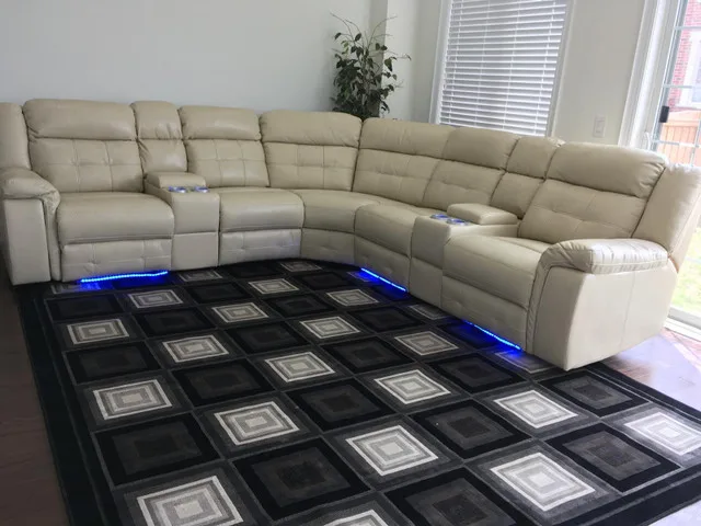 Reclining Sectional Sofa image indicator(3)