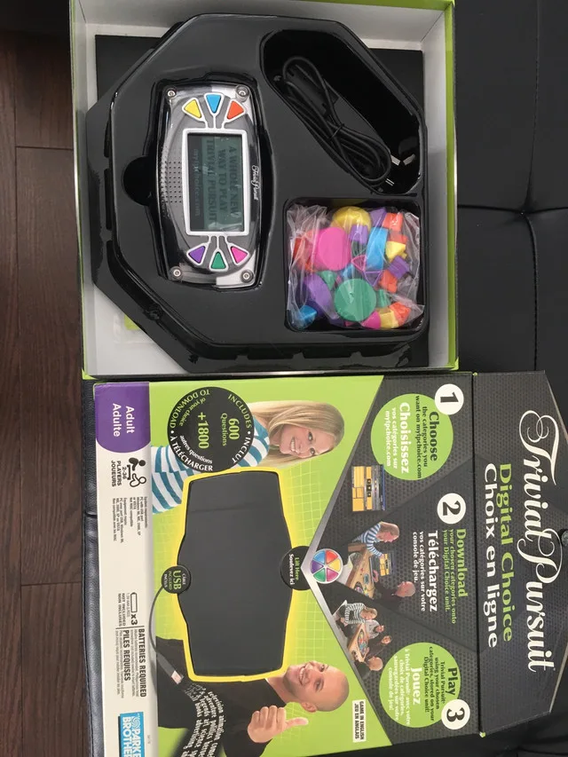 Trivial Pursuit Digital Choice 25th Anniversary Edition image indicator(3)