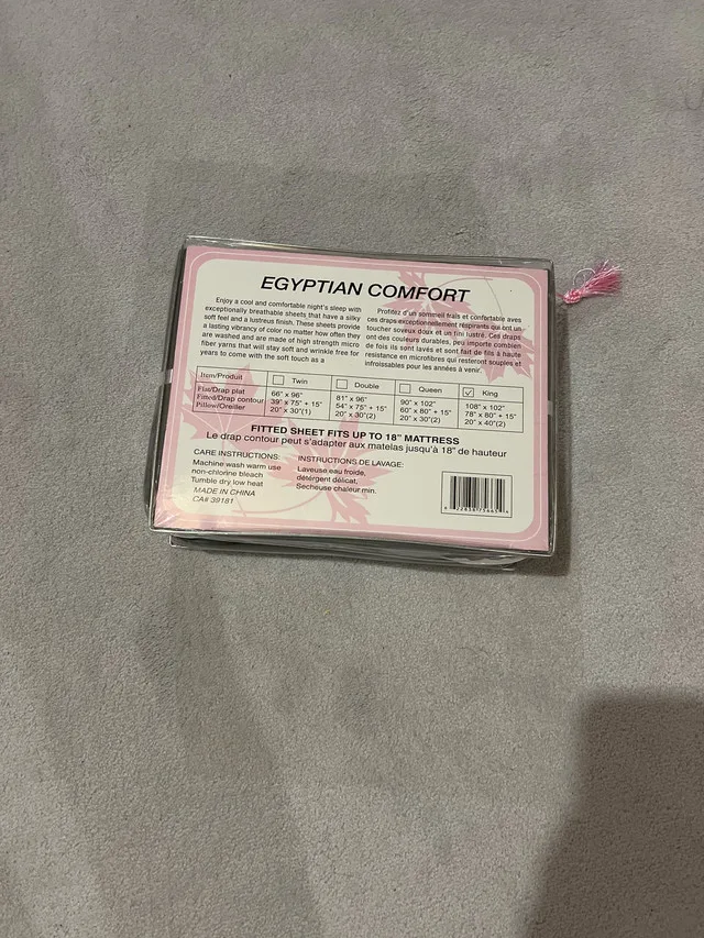 Egyptian Comfort King Sheet Set image indicator(2)