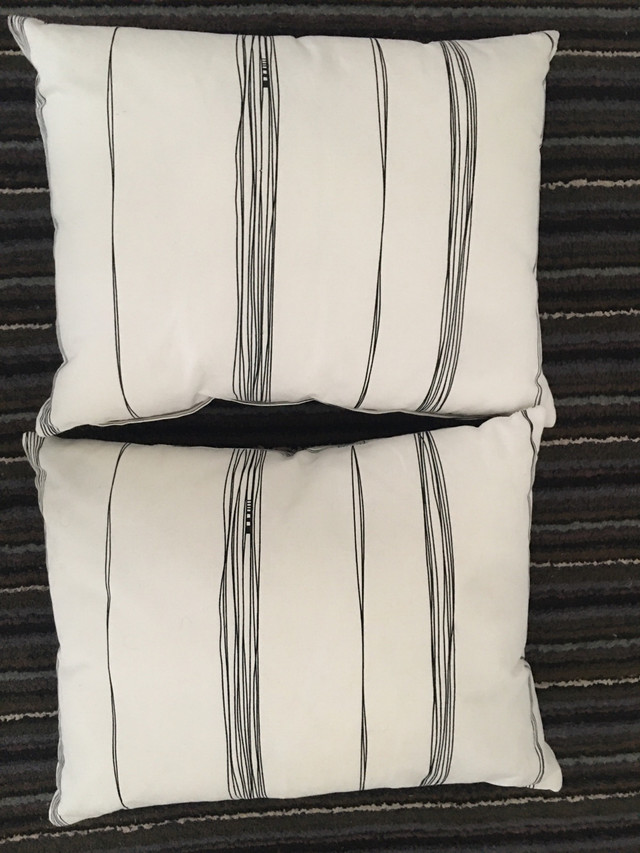 Ikea Pillow - photo 2