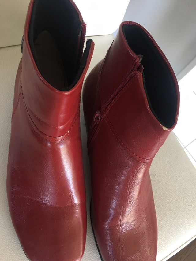 Alia Boots