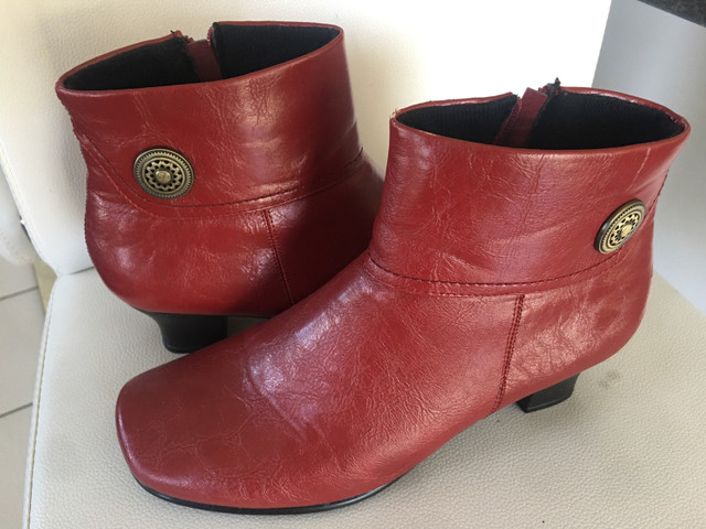 Alia Boots - photo 2