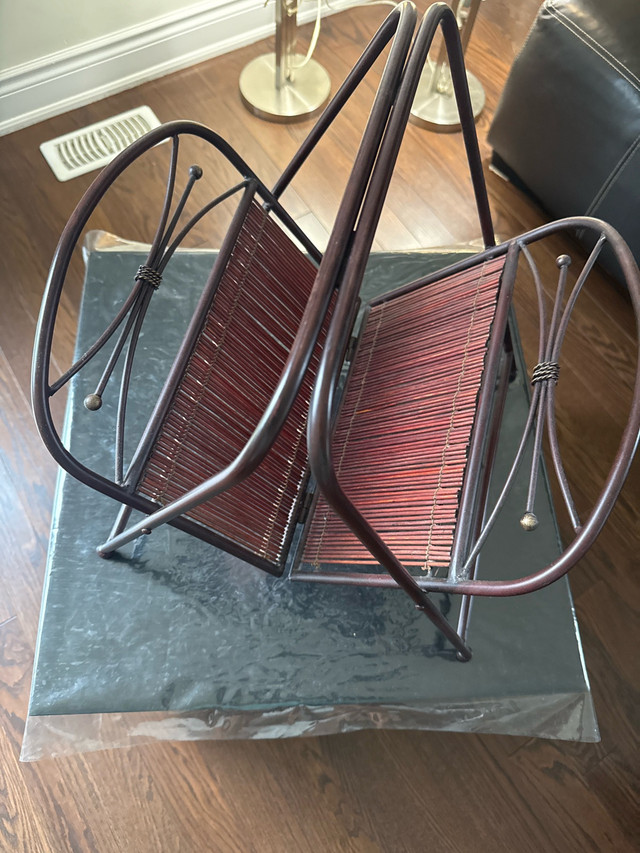 Book Stand - photo 2