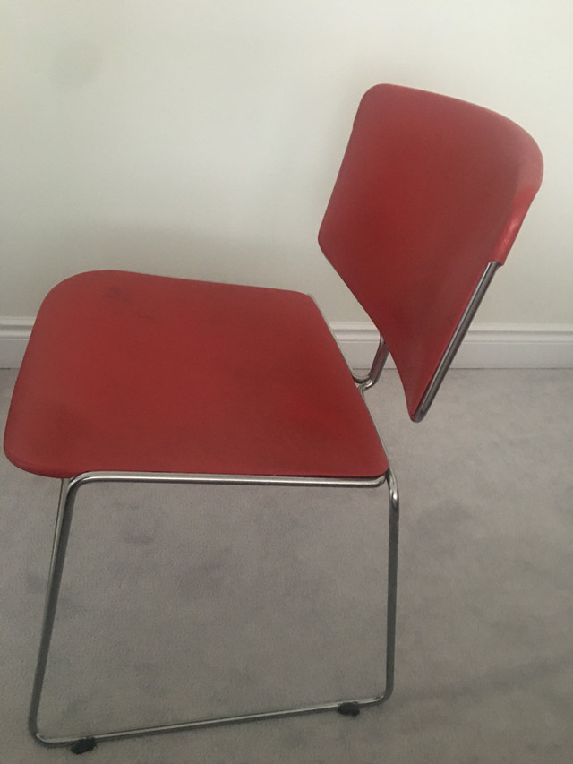 Red Chair - photo 2
