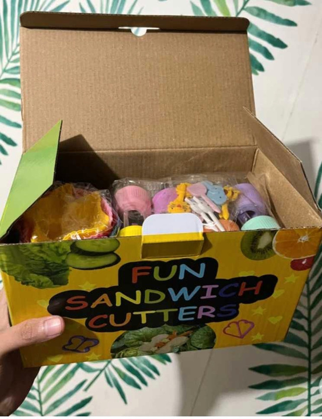 FUN SANDWICH CUTTERS - photo 2
