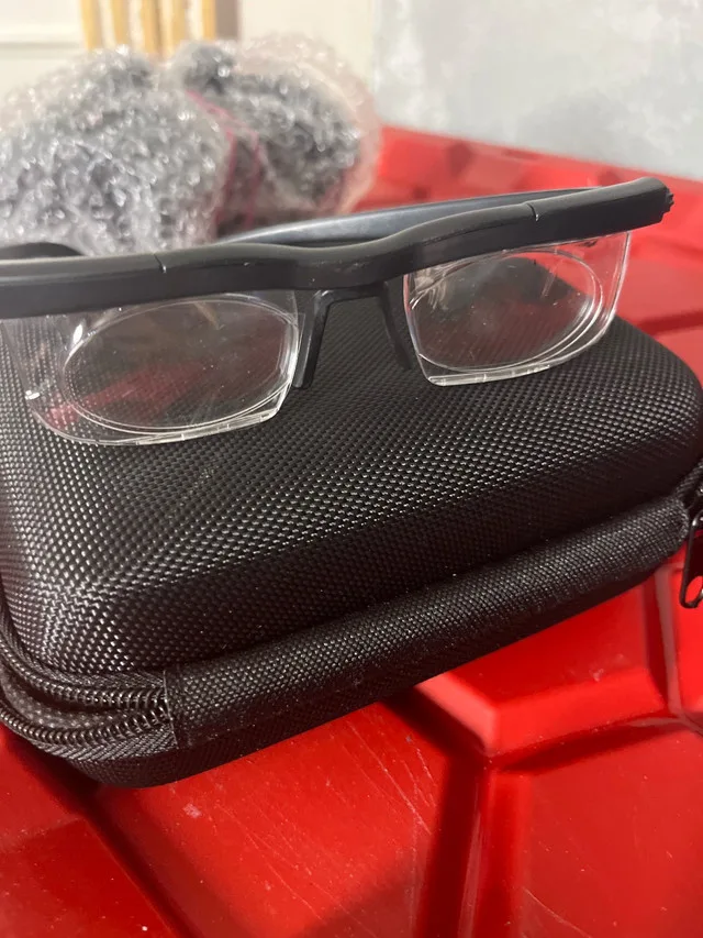 Dial Eye Vision Adjustable Glasses thumbnail
