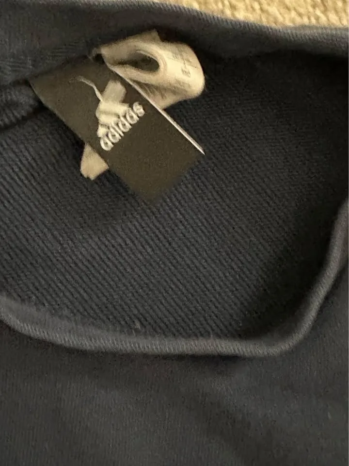 Navy Adidas sweatshirt (2XL) image indicator(3)