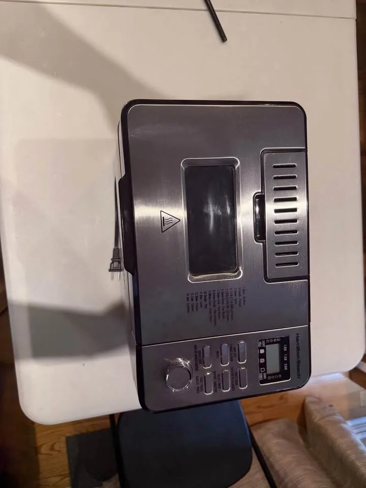 Hamilton Beach Bread Maker – Premium Model (14 Cycles) image indicator(2)