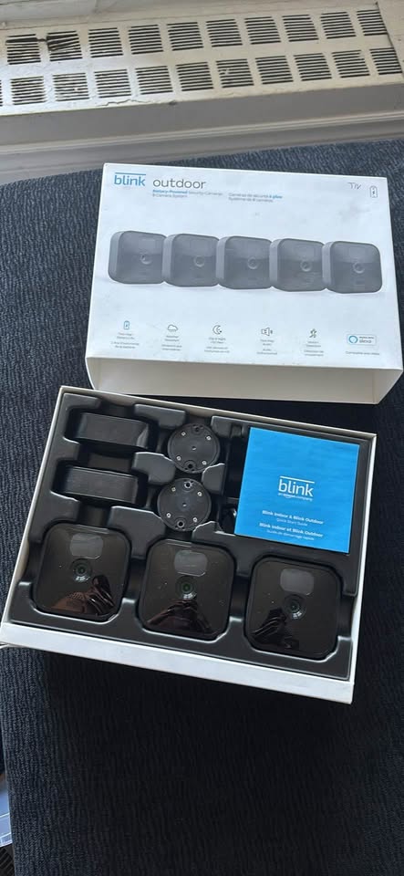 Blink Outdoor Camera system (5 Cameras) - photo 2