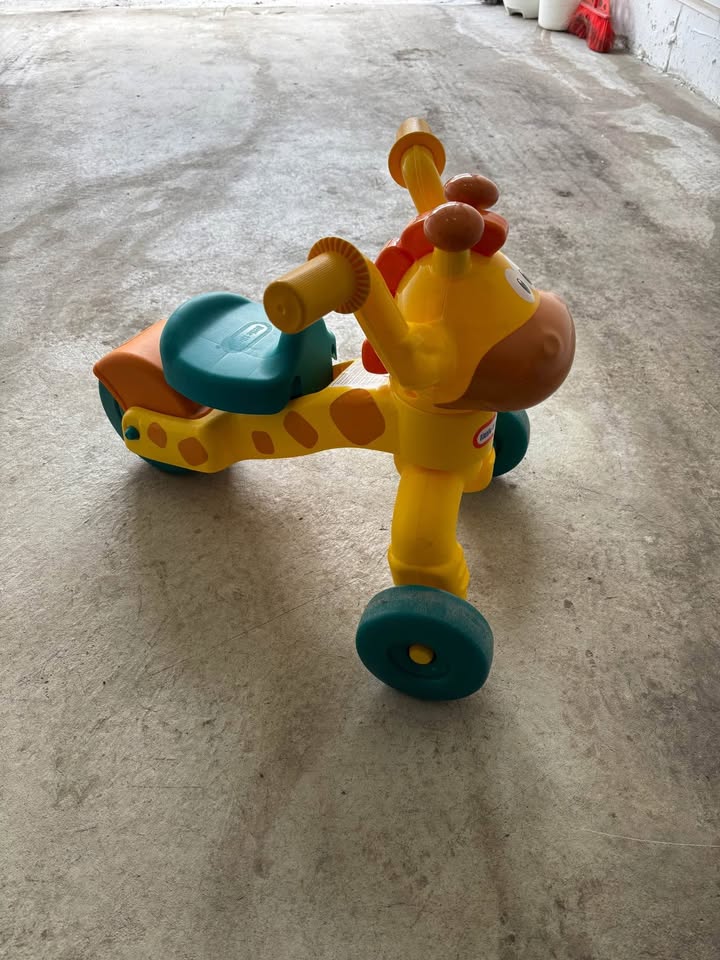 Kids tricycle fisher price - photo 2