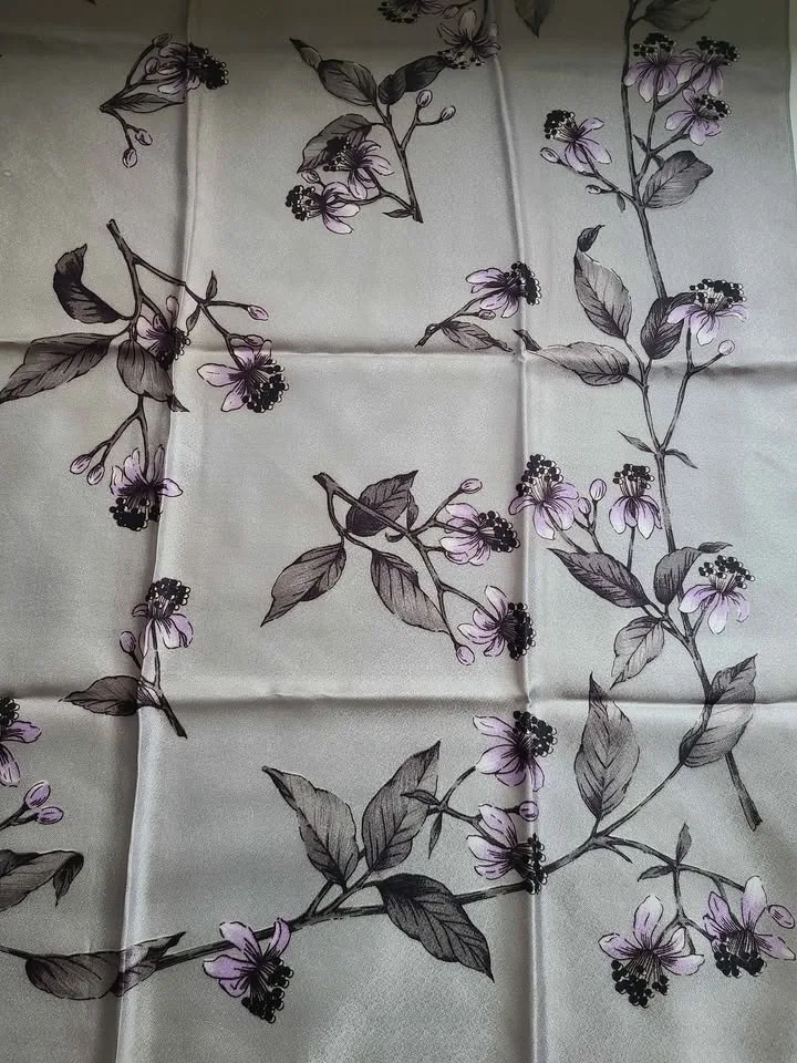 Ladies scarf image indicator(2)