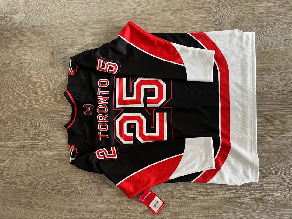 BRAND NEW WWE Elimination Chamber Hockey Jersey XL - photo 2