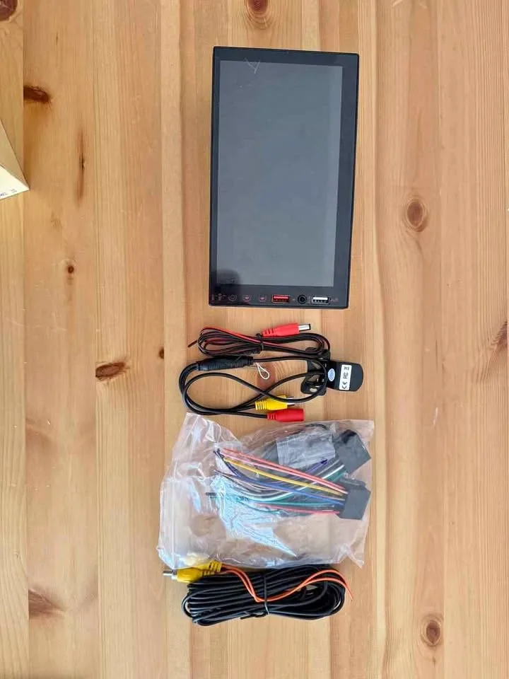 CarPlay Adapter for Universal Use thumbnail