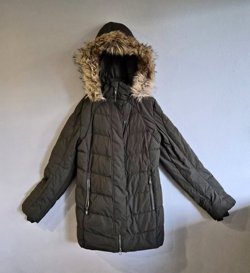 Women's Snow Jacket – US Size 2 - with Gloves