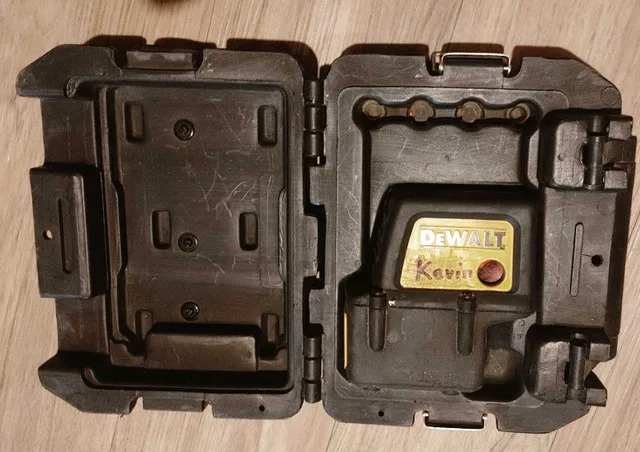 Dewalt DW084 4 Beam LASER POINTER thumbnail
