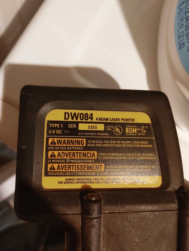 Dewalt DW084 4 Beam LASER POINTER - photo 2
