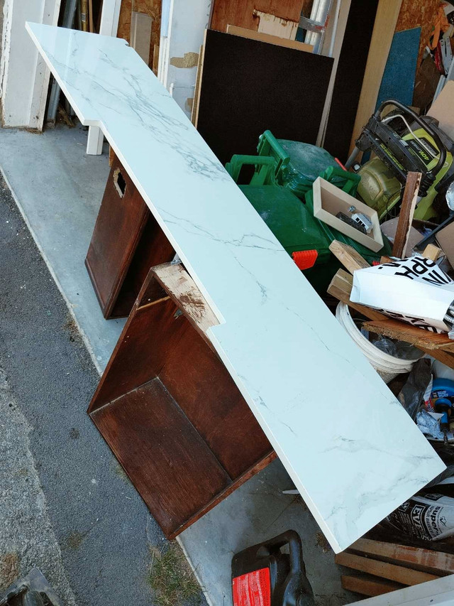 Quartz bar countertop
