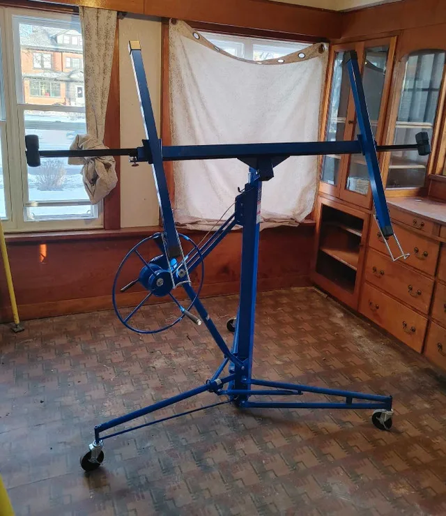 Drywall lifter / hoist for rent or sale thumbnail