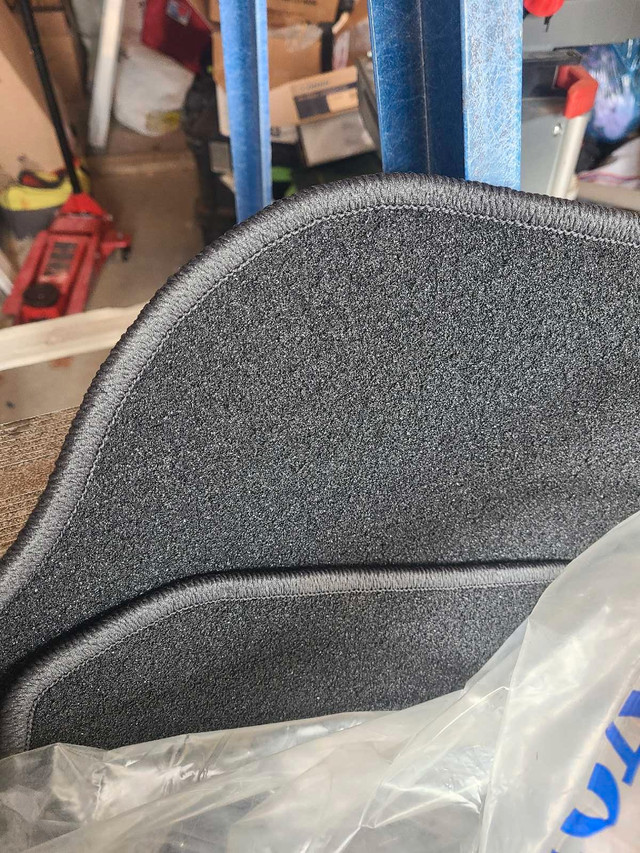 Volvo XC60 floor carpet brand new38800662