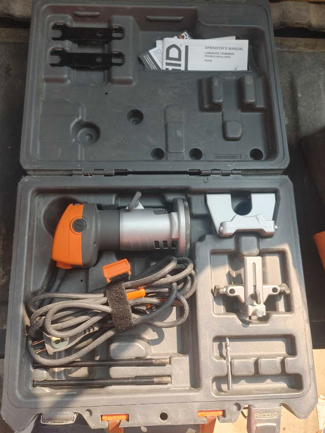 Ridgid palm router