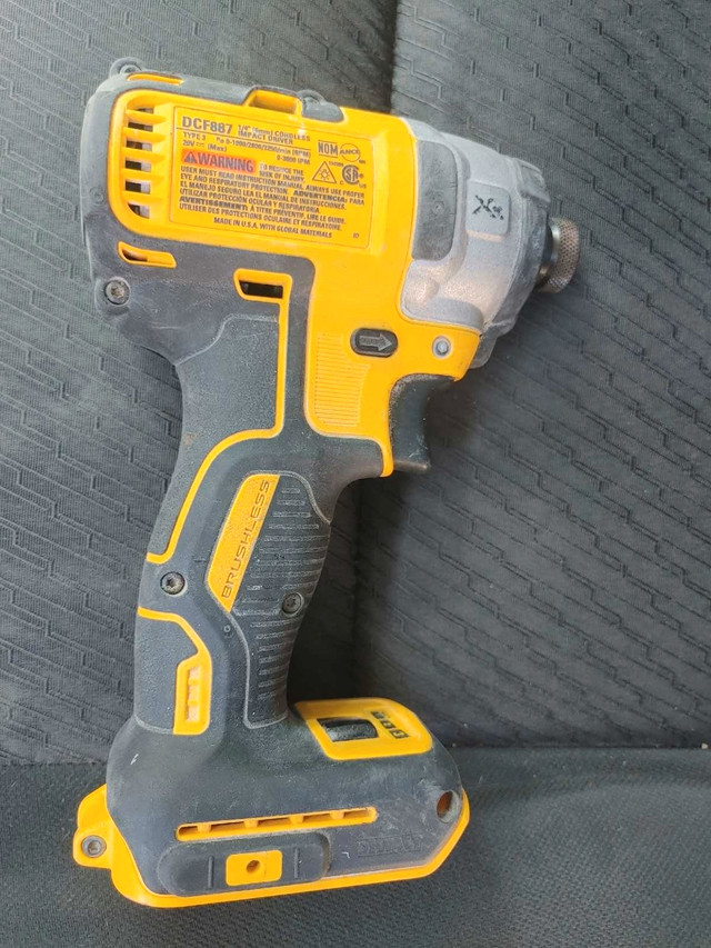 DEWALT DCF887B 20V MAX XR 3-Speed Impact Dri - photo 2