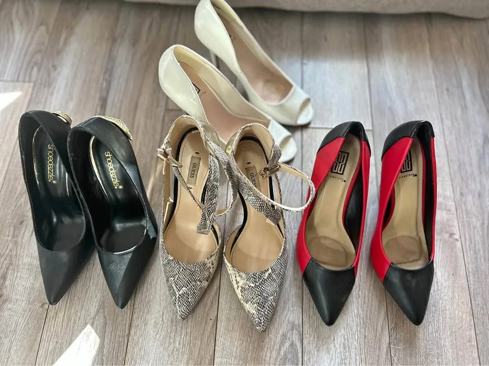 4 pairs of gently used pointed and open toe pumps - size 8.5