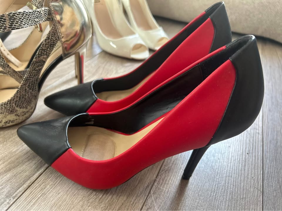 4 pairs of gently used pointed and open toe pumps - size 8.5 - photo 4