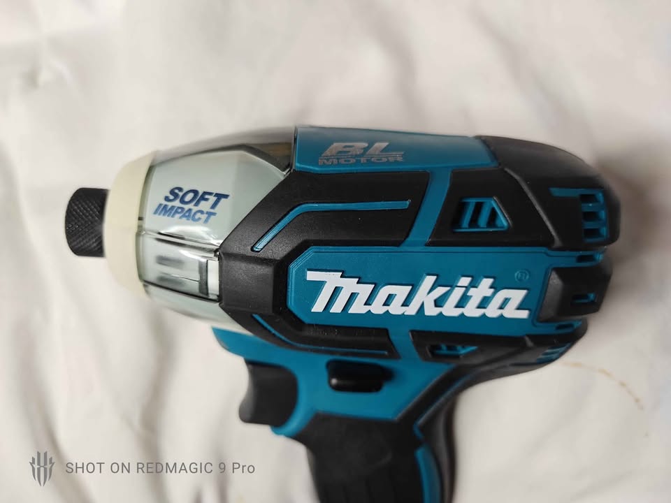 Makita 3-Speed Impact Driver ONLY TOOL - photo 5