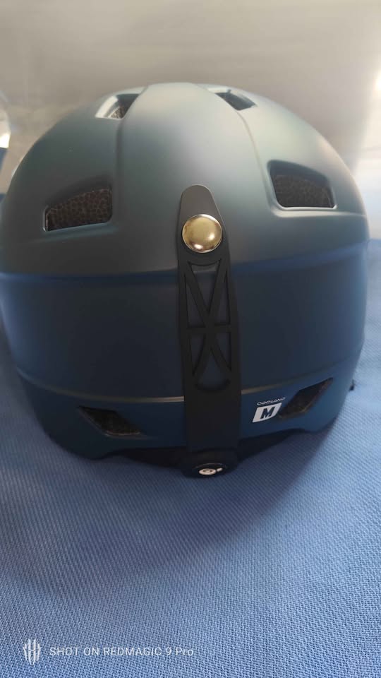 Helmet with Ski Goggles - photo 3
