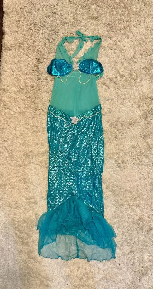 Mermaid costume size small image indicator(2)