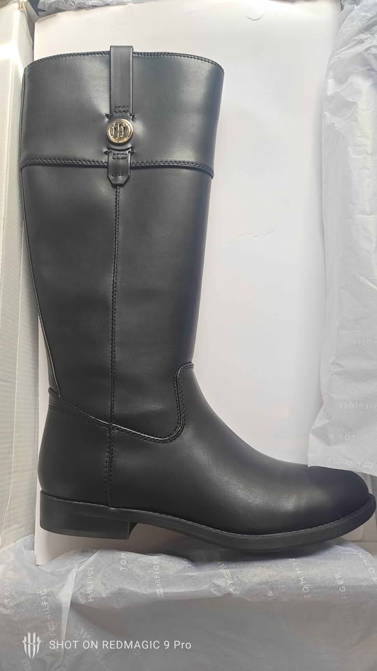 Tommy Hilfiger Women's Shano Wide Calf - photo 2