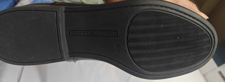 Tommy Hilfiger Women's Shano Wide Calf - photo 5