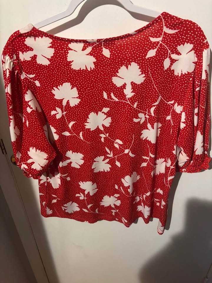 Beautiful floral top- XL - photo 4