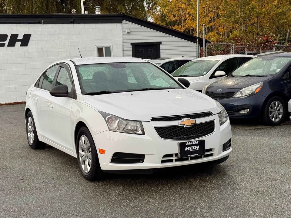 2014 Chevrolet Cruze - photo 3
