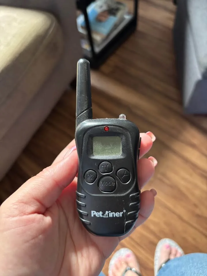 Training collar for dogs image indicator(2)