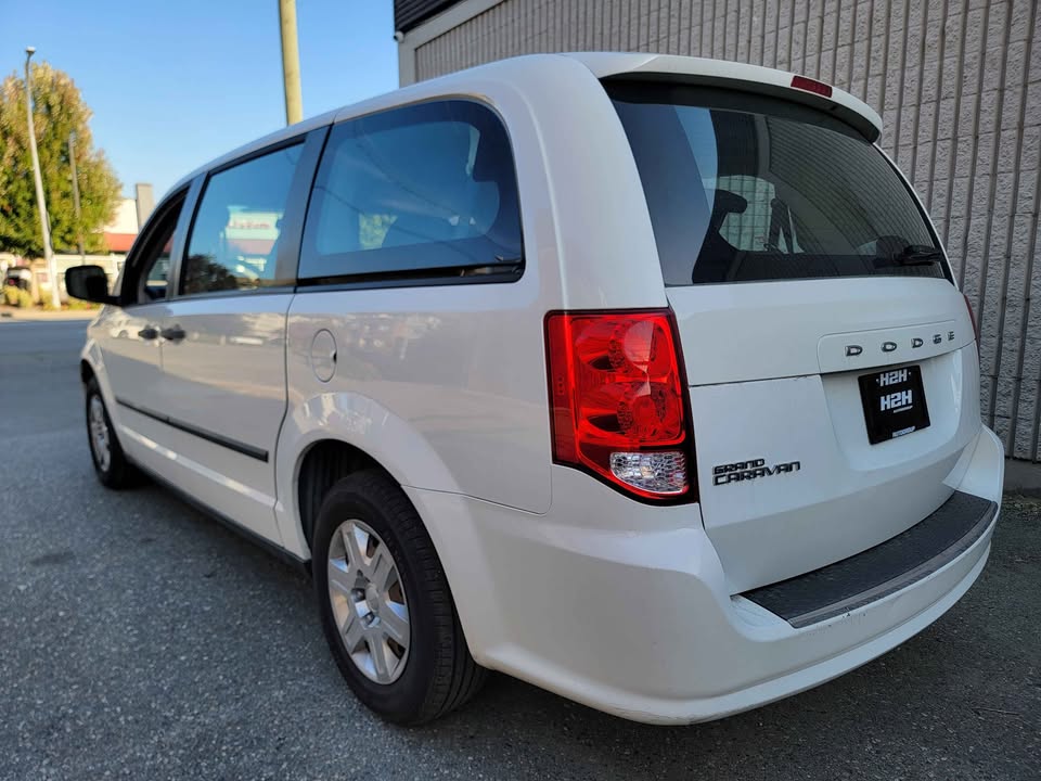 2012 Dodge Caravan - photo 3